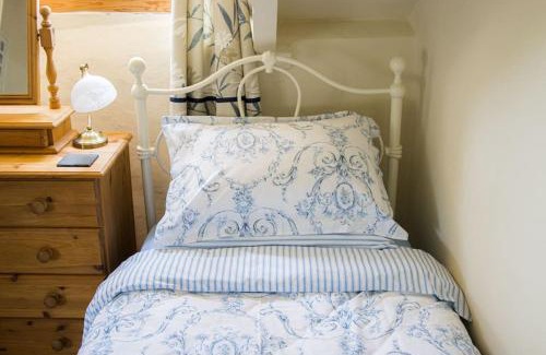 Worlington Casa | Batney Farm Cottage, Meshaw, South Molton