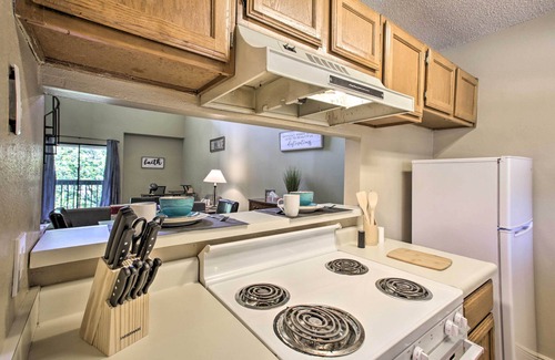 Highlands - Perkins Condominio | Baton Rouge Condo < 3 Mi to Tiger Stadium!