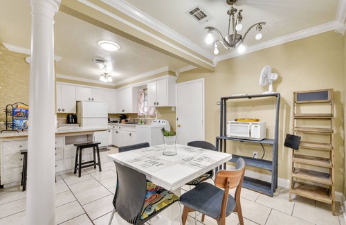 Scotlandville Casa | Baton Rouge Vacation Rental w/ Yard: 10 Mi to LSU!