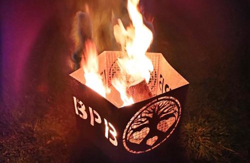 Battle Otro | Battle Pods and Bells Glamping