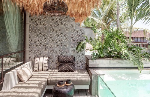 Batu Bolong Villa | BATUKARU PRIVATE POOL SUITE 2 up to 75 discount