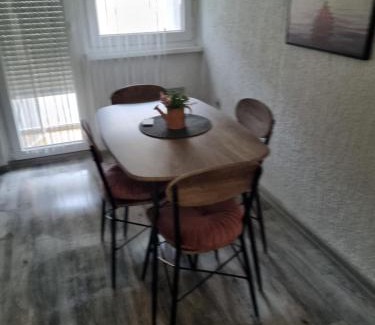 Cepin Apartamento | Bauer