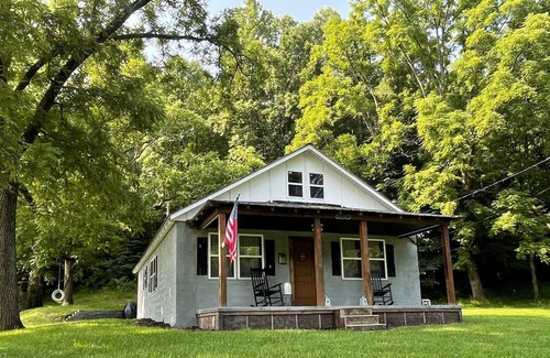 Marble Otro | Bauernhaus - Adorable & Modern Farmhouse