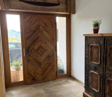 Eben im Pongau Apartamento | Bauernhaus Niedermaisgut