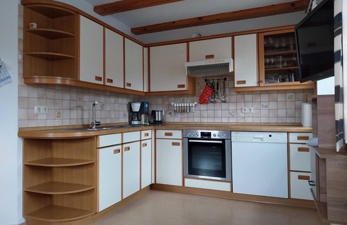 Michelsneukirchen Apartamento | Granja lejos del ruido del tráfico: un oasis para sus vacaciones familiares: amplia casa de campo de 115 m² con 3 dormitorios y terraza solárium