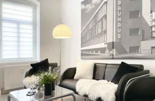 Gera Apartamento | BAUHAUS Design-Luxus Apartment, 20er Jahre Stil, Garten