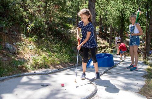 Graechen Otro | Baumzelte Robis Waldspielpark