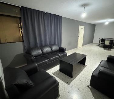 León Apartamento | BaW Mateos 809P