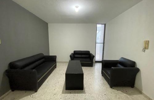 León Apartamento | BaW Mateos 809P