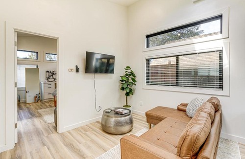Pinole Apartamento | Bay Area Apt with Patio Near Parks and Hiking!
