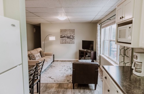 Old Town Eureka Apartamento | Bay Breeze across from Waterfront