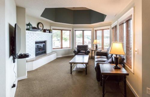 Nisswa Apartamento | Bay Colony Unit 763- Lower