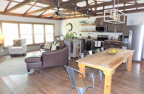 Florida Panhandle Casa | Bay Cottage Retreat on the Canal