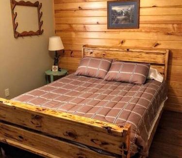 Negreet Casa | Bay Dreamer Custom Lakefront House, Boathouse and