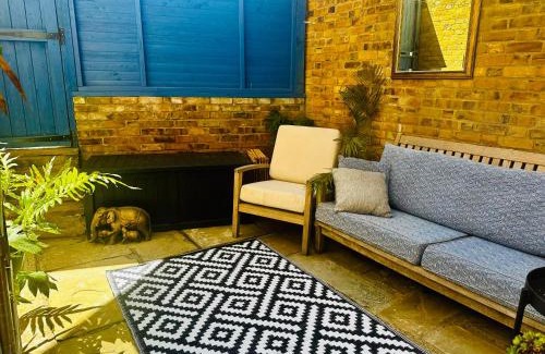 Herne Bay Apartamento | Bay escape beach apartment steps from the sea