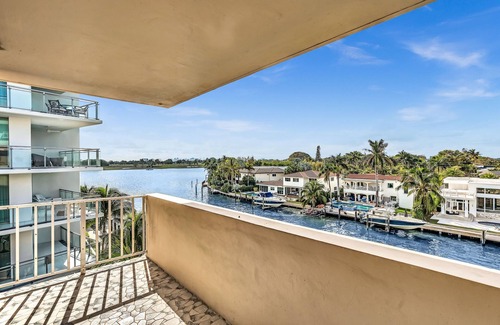 Bay Harbor Islands Apartamento | Bay Harbor Sunset