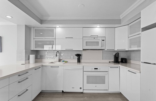 Bay Harbor Islands Apartamento | Bay Harbor Sunset Apt 5A
