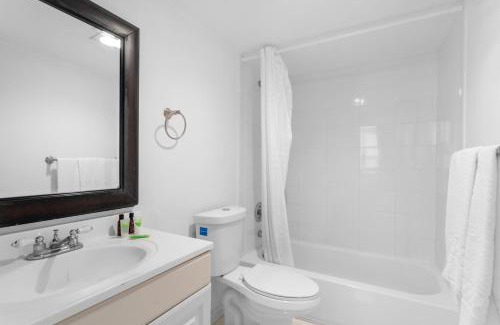Bay Harbor Islands Apartamento | Bay Harbor Sunset Apt 2B