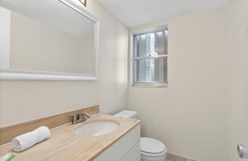 Bay Harbor Islands Apartamento | Bay Harbor Sunset Apt 3C