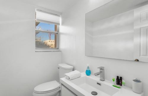 Bay Harbor Islands Apartamento | Bay Harbor Sunset Apt 4A