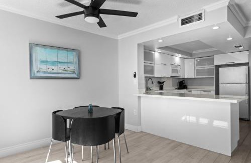 Bay Harbor Islands Apartamento | Bay Harbor Sunset Apt 5A