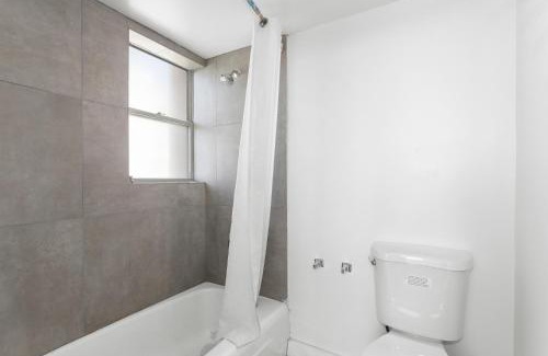 Bay Harbor Islands Apartamento | Bay Harbor Sunset Apt 5C