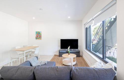 Bay Harbor Islands Apartamento | Bay Harbor Unit 3 Lovely 2 Bed 1 Bath Apartment