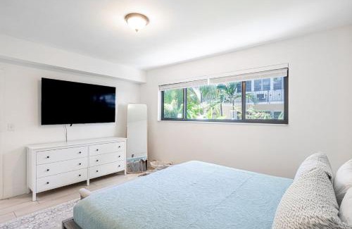Bay Harbor Islands Apartamento | Bay Harbor Unit 3 Lovely 2 Bed 1 Bath Apartment