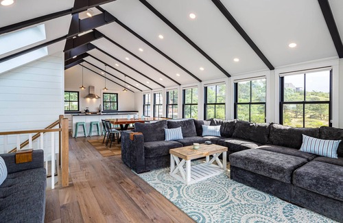 Wellfleet Casa | Bay Haven - Newly Renovated Home on Fisher Beach w/ water views and AC