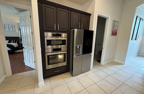 Bay Hill Casa | Bay Hill Golf! Minutes to Parks! Restaurant Row! Location location Location!