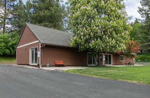 Whitefish Apartamento | Bay Point Lakefront 1B Down
