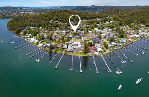Woy Woy Bay Casa | Bay Retreat, a hidden gem!