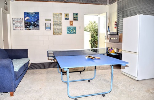 Russell Casa | Bay Retreat - Absolute Beachfront Holiday Home