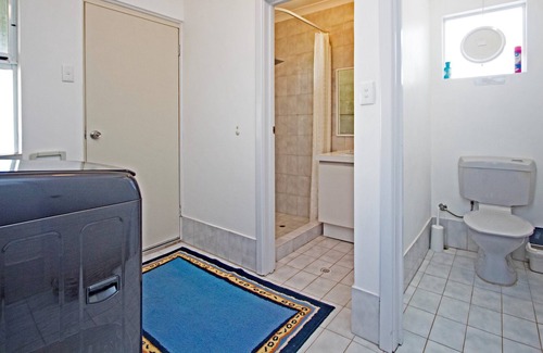 Jurien Bay Casa | Bay Sanctuary: 4 BR, 2 BA House in Jurien Bay, Sleeps 8