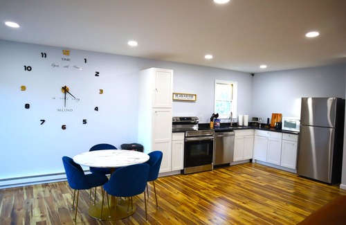Tobyhanna Chalet De Esquí | Bay Shore Chalet in The Heart of Poconos