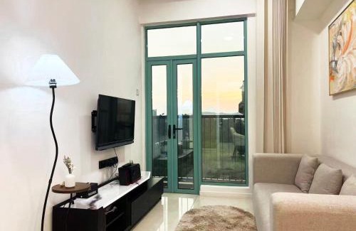 Likas Apartamento | Bay Suites市中心山景 宽敞 悬空泳池 随订随住