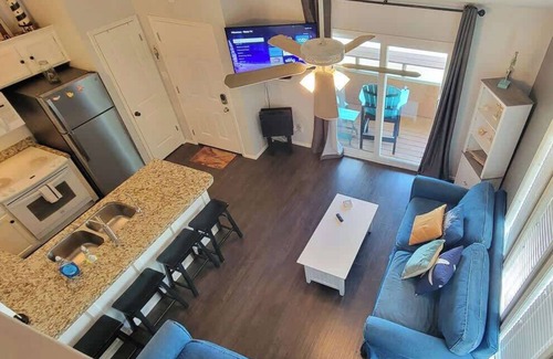 Port Isabel Apartamento | * Bay Sunset Views * Waterfront Pool * Boat Slip
