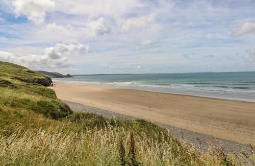 Penycwm Casa | Bay View Farmhouse