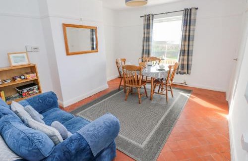 Penycwm Casa | Bay View Farmhouse