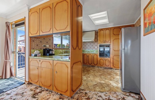 Maungatapu Casa | Bay View Gardens - Tauranga Holiday Home