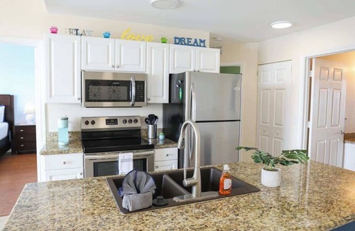 St. Petersburg - Clearwater Apartamento | Bay View, Pool, 5 min St Pete Beach @ Dolphin Bay