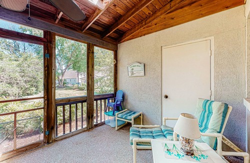 Bethany Beach Casa | Bayberry Woods townhouse with access to pool/tennis, fireplace & washer/dryer