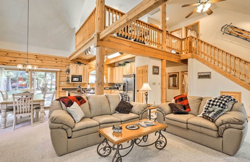 Bayfield Cabina | Bayfield Cabin w/ Wraparound Deck & Fire Pit