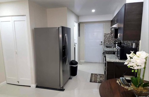 Portmore Casa | BayFront 5 Star Vacation Home