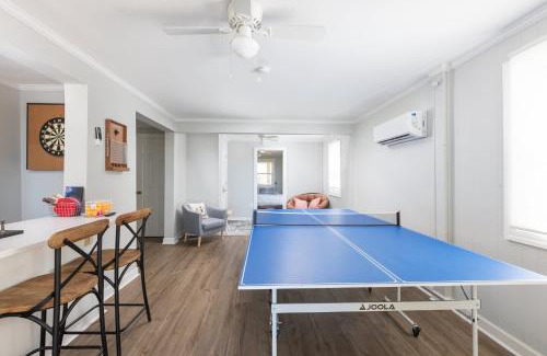 Colington Harbour Casa | Bayfront Bliss - All New for 2025 w Spa & GameRoom