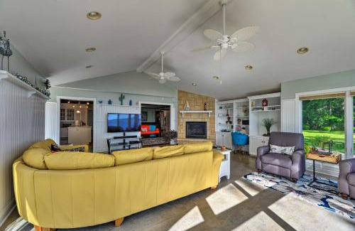 Chocowinity Casa | Bayfront Blounts Creek Home Private Beach and Dock!
