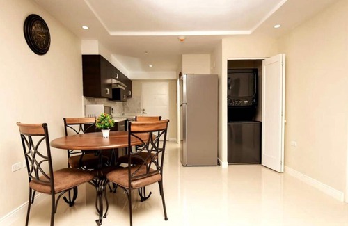 Portmore Casa | BayFront Ocean View Vacation Home