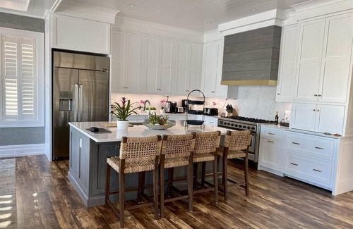 Stone Harbor Casa | Bayfront Pet-Friendly New Construction Home