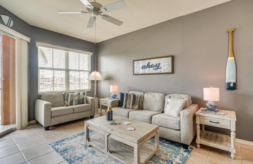 Burnt Store Marina Apartamento | Bayfront Punta Gorda Condo Rental with Pool Access!