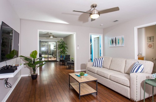 East Pensacola Heights Casa | Bayfront Retreat of Pensacola, Close to Downtown and Beach